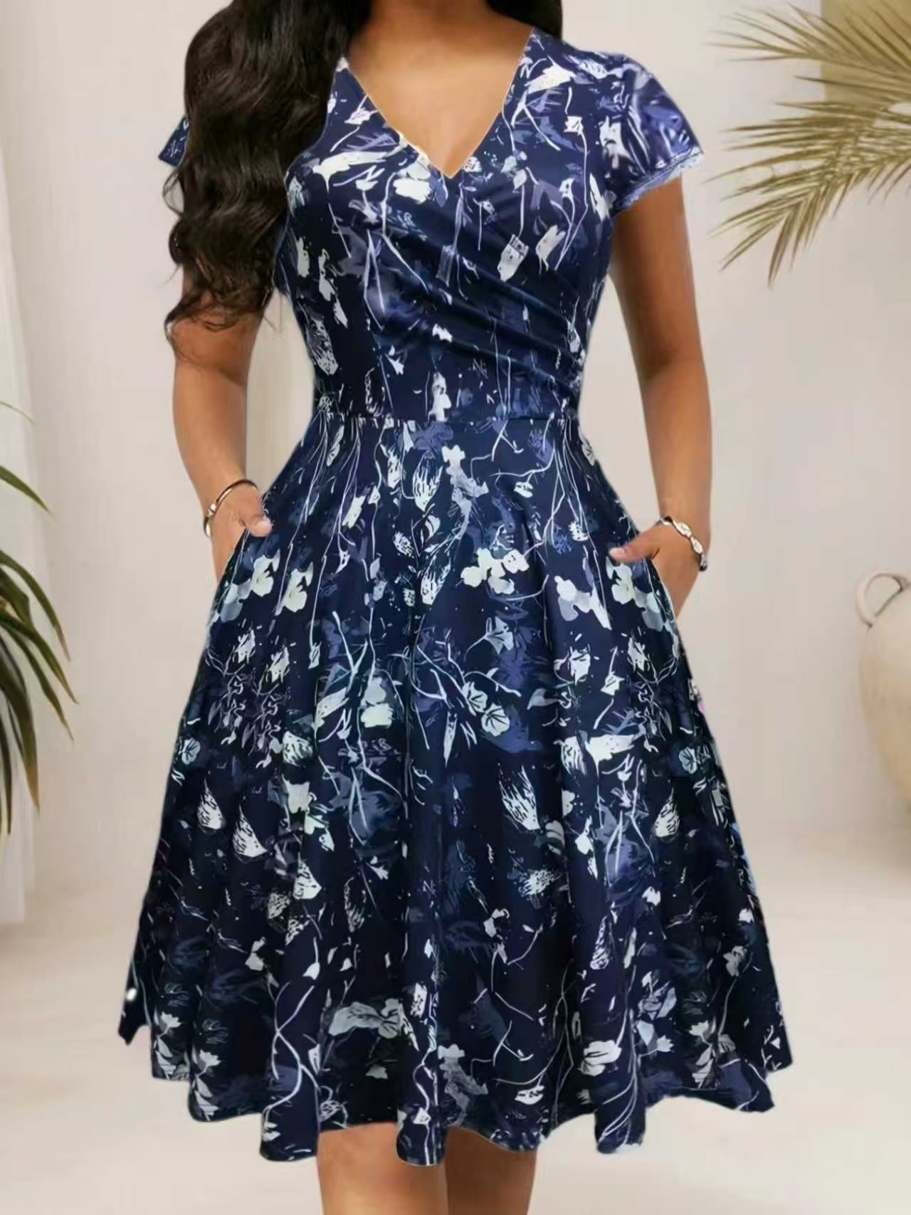 2026 Summer Round Neck Long Dr - огляд і ціна French Vintage Floral Midi Dress